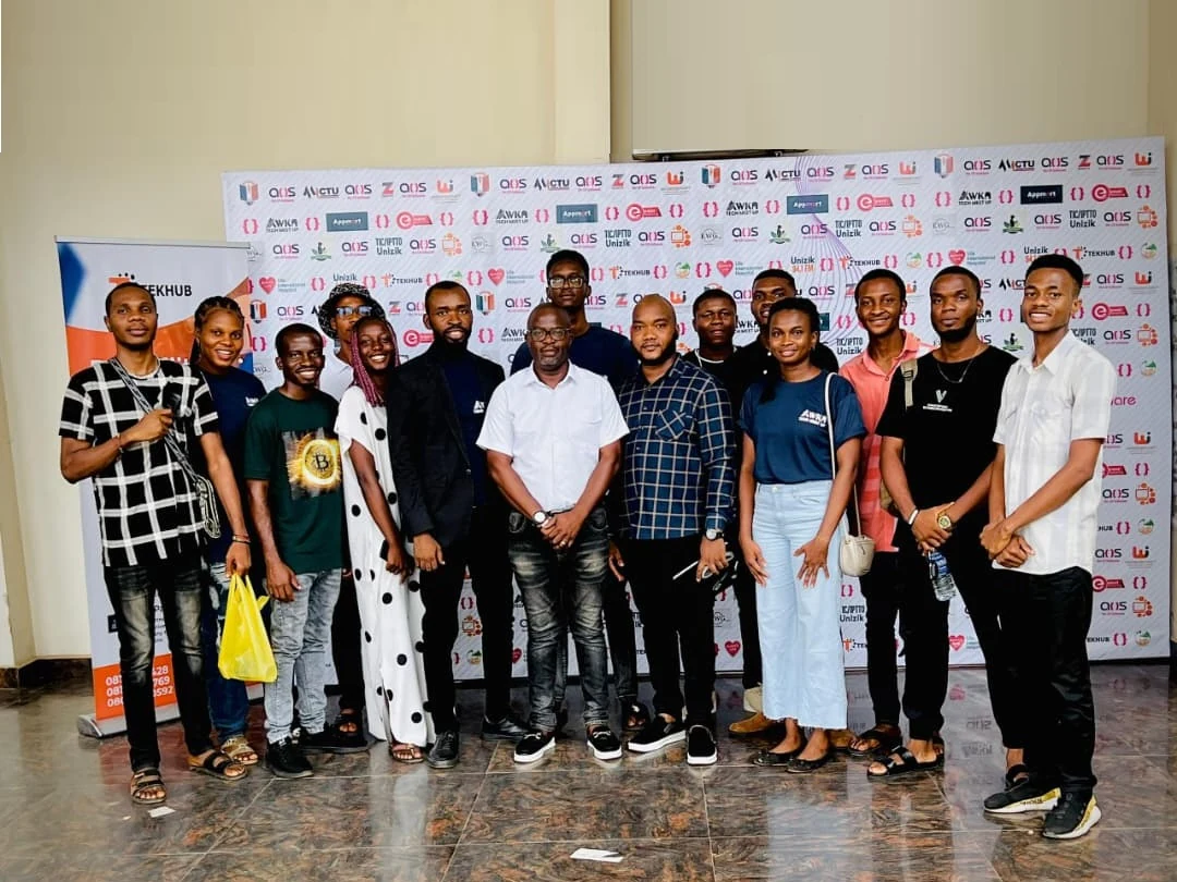 Part of the TEKHUB team